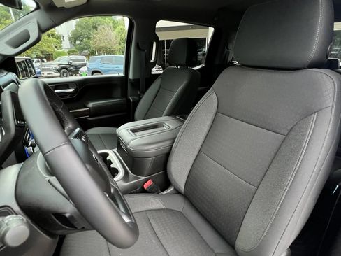 Certified 2022 Chevrolet Silverado 1500 RST AWD/4WD image 21