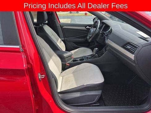 Used 2019 Volkswagen Jetta R-Line FWD image 19