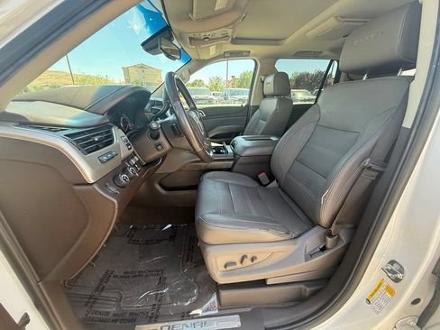 Used 2018 GMC Yukon Denali w/ Denali Ultimate Package AWD/4WD image 10