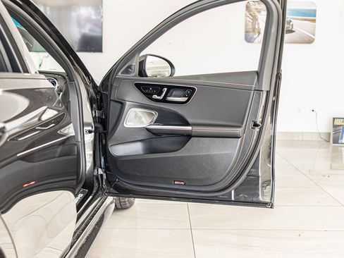 Used 2024 Mercedes-Benz C 63 AMG S image 39