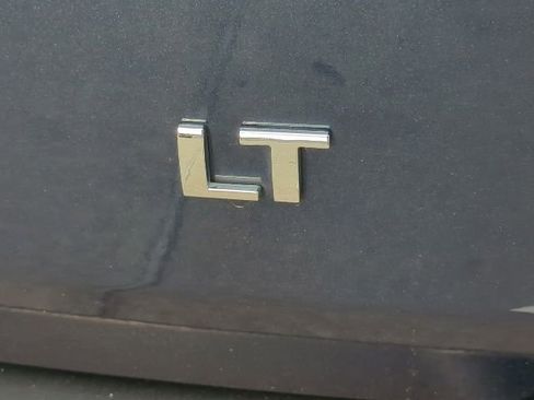 Certified 2023 Chevrolet Traverse LT image 28
