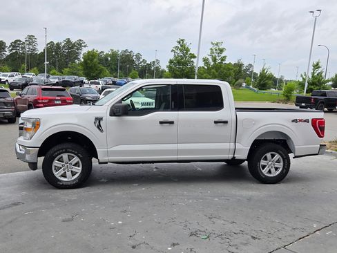 Used 2022 Ford F150 XLT w/ Equipment Group 301A Mid AWD/4WD image 4