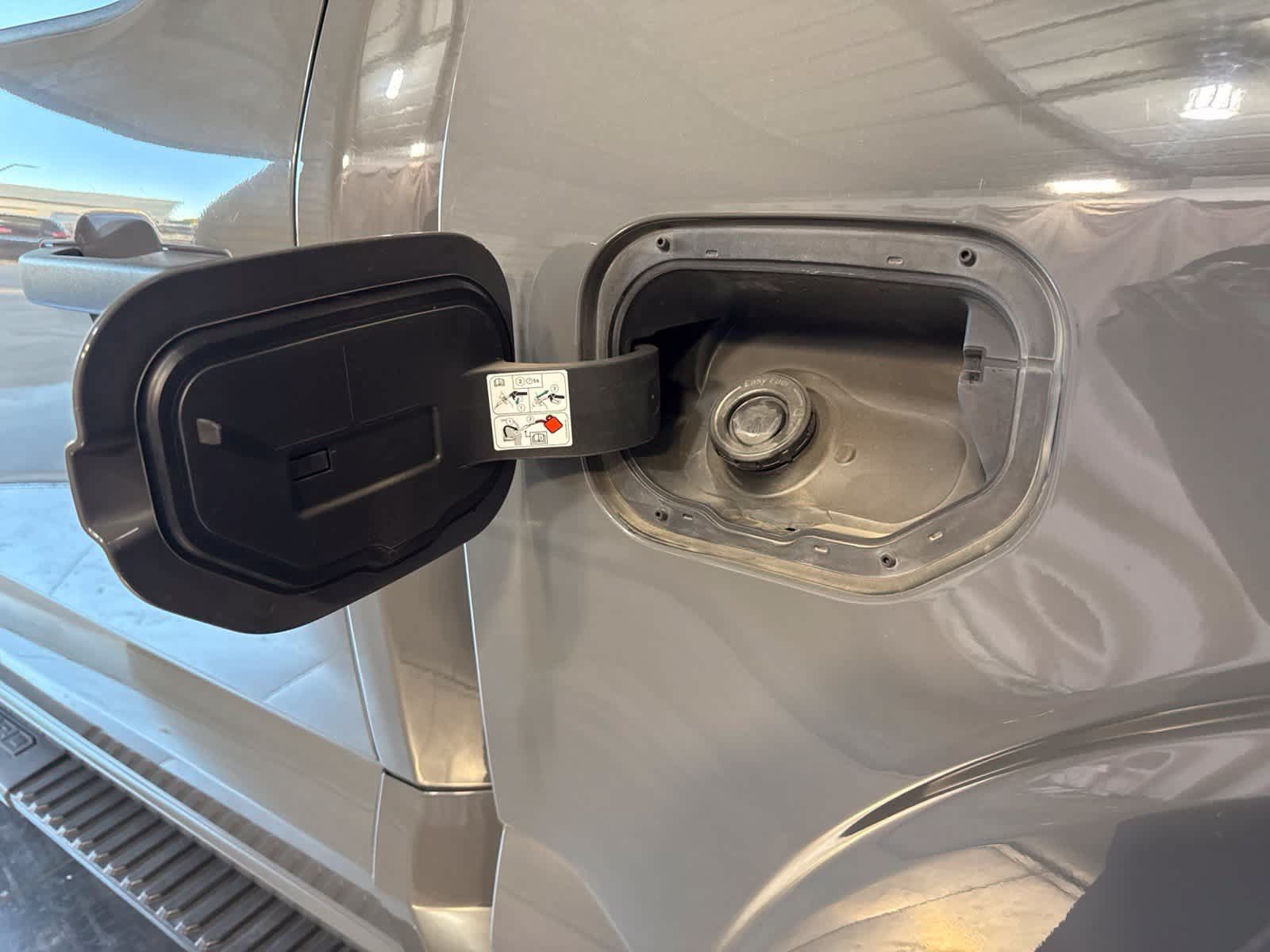 Used 2021 Ford F150 XL w/ STX Appearance Package AWD/4WD image 8