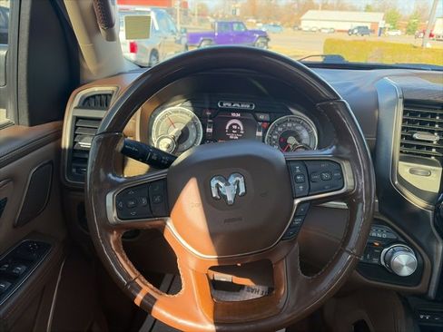 Used 2019 RAM 1500 Limited image 15