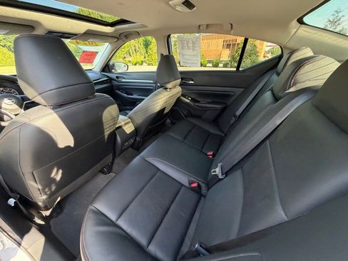 Certified 2024 Nissan Altima 2.5 SR w/ SR Premium Package FWD image 29