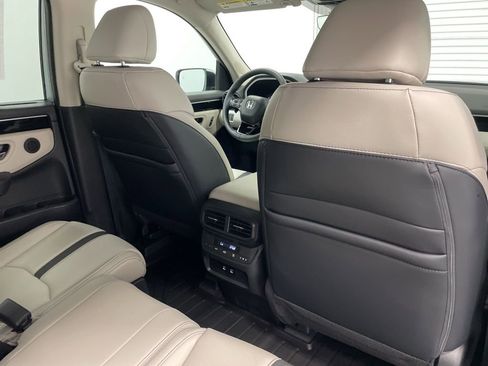 New 2026 Honda Pilot EX-L image 32