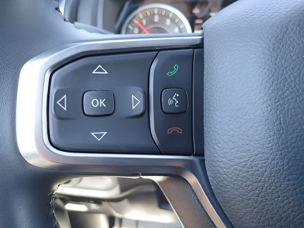Used 2024 RAM 1500 Big Horn AWD/4WD image 19