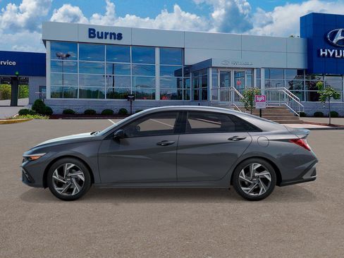 New 2026 Hyundai Elantra SEL Sport Premium FWD image 3