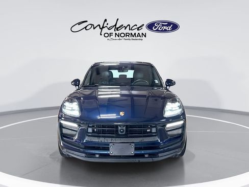 Used 2023 Porsche Macan S AWD/4WD image 2