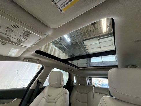 Certified 2023 Cadillac XT5 Premium Luxury AWD/4WD image 23