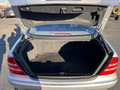 Used 2001 Mercedes-Benz S 500 image 25