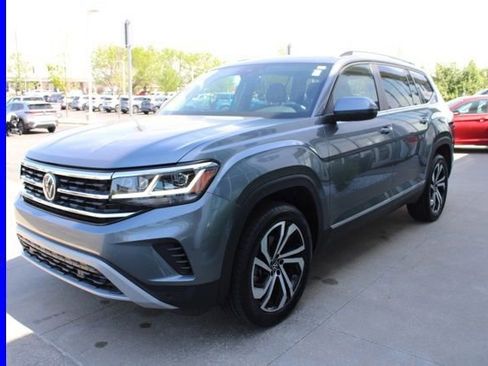 Used 2023 Volkswagen Atlas SEL image 3
