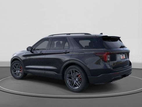 New 2026 Ford Explorer ST-Line w/ ST-Line Street Pack RWD image 4