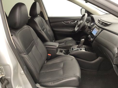 Used 2017 Nissan Rogue SL w/ SL Premium Package FWD image 21