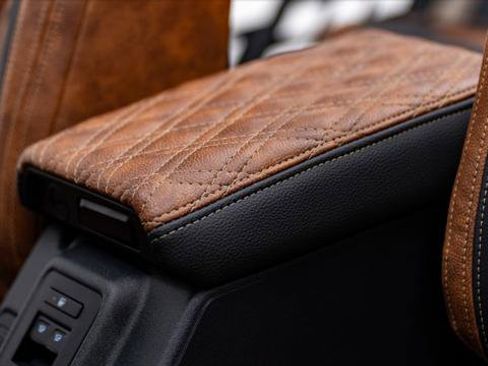 Used 2025 Ford Bronco Big Bend image 37