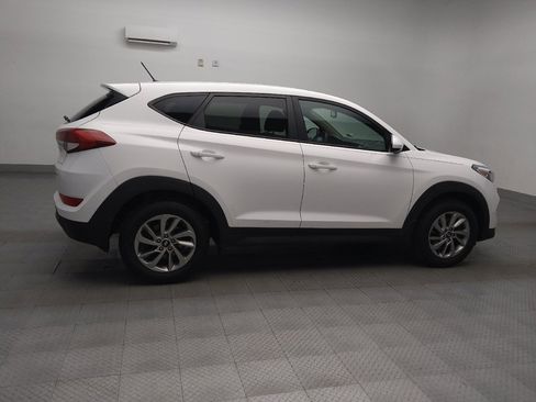 Used 2018 Hyundai Tucson SE image 10