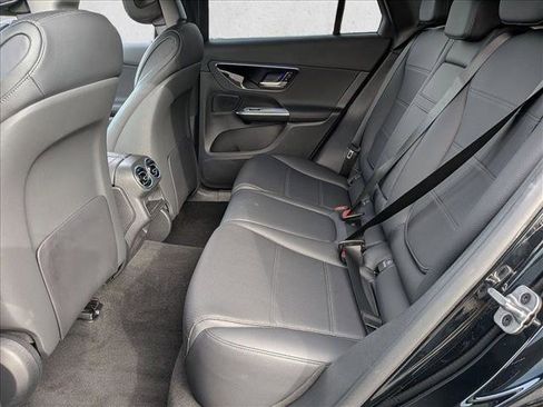 Certified 2025 Mercedes-Benz GLC 300 4MATIC image 21