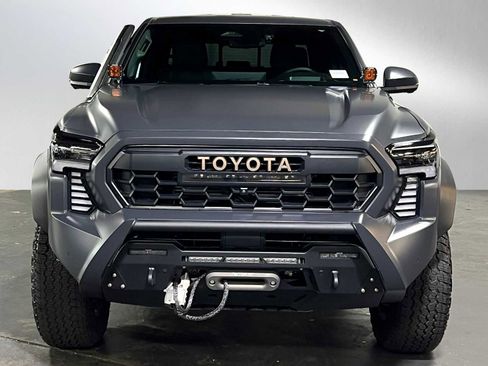 Used 2024 Toyota Tacoma 4x4 Double Cab Hybrid image 8