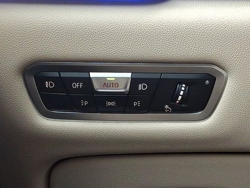 Used 2021 BMW X5 xDrive40i w/ Executive Package 3 image 30