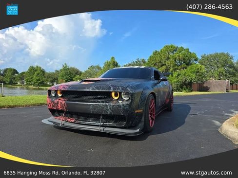 Used 2020 Dodge Challenger R/T Scat Pack RWD image 2