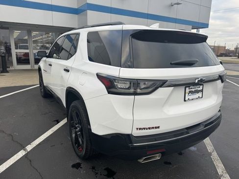 Certified 2019 Chevrolet Traverse Premier w/ Redline Edition image 3