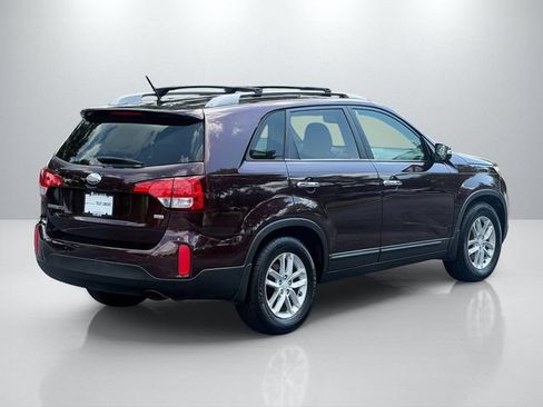 Used 2014 Kia Sorento LX w/ Premium Package FWD image 9