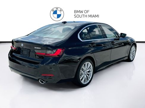 Certified 2024 BMW 330i Sedan w/ Convenience Package RWD image 7