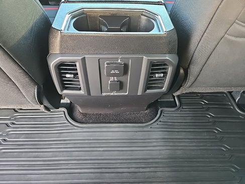 Used 2016 Ford F150 XLT w/ Equipment Group 302A Luxury image 16