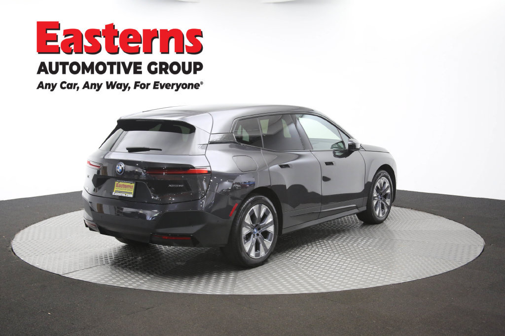 Used 2024 BMW iX xDrive50 AWD/4WD image 41