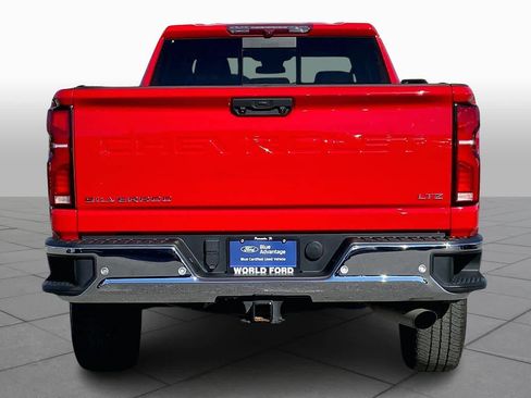 Used 2024 Chevrolet Silverado 2500 LTZ w/ LTZ Convenience Package image 5