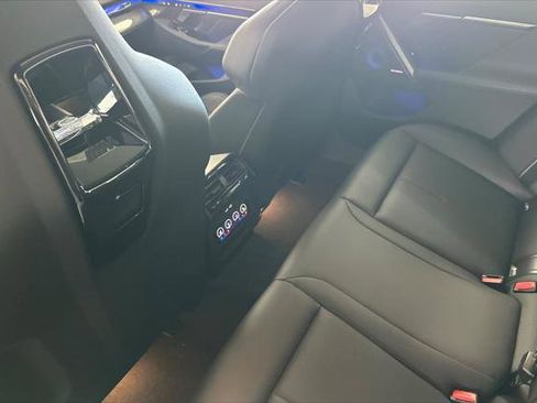 New 2026 BMW M5 w/ Executive Package image 11