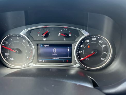 Used 2020 GMC Acadia SLE FWD image 11