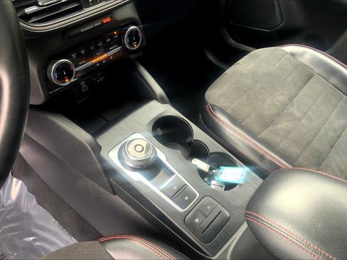 Used 2022 Ford Escape SEL w/ SEL Stealth AWD Package image 16