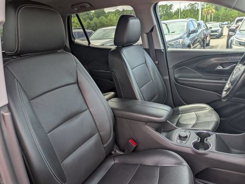 Used 2024 GMC Terrain SLT FWD image 37