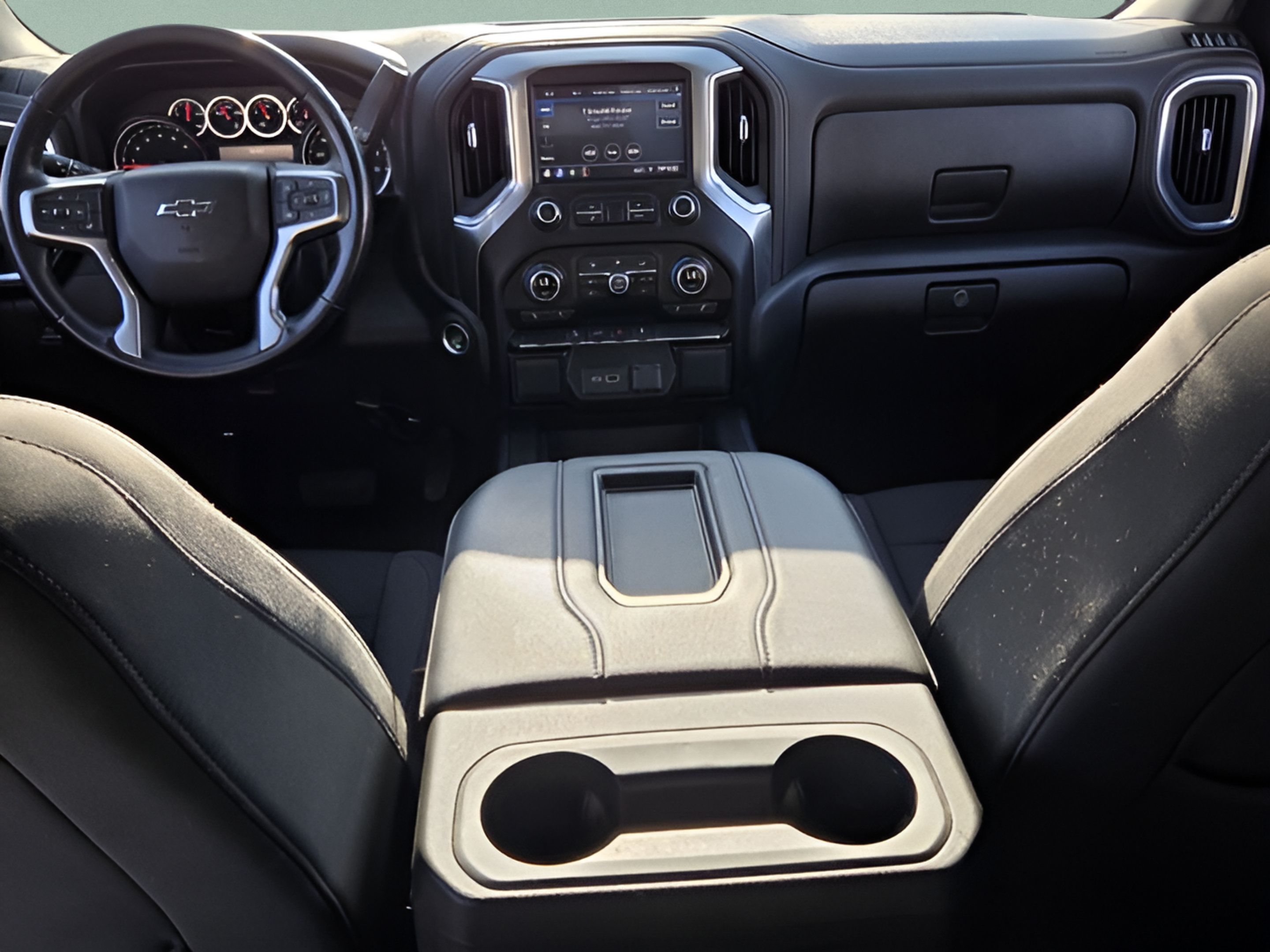 Used 2021 Chevrolet Silverado 1500 LT Trail Boss w/ Bed Protection Package AWD/4WD image 14