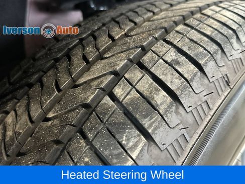 Used 2026 Chevrolet Traverse LT AWD/4WD image 13