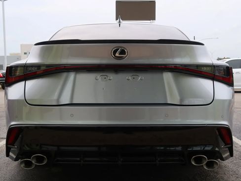 Used 2023 Lexus IS 500 image 9