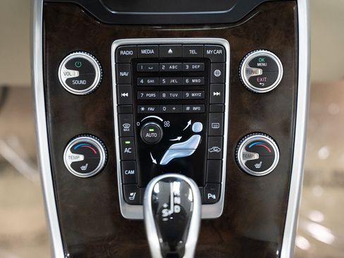 Used 2015 Volvo S80 T6 image 29