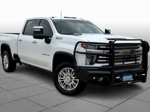 Used 2023 Chevrolet Silverado 2500 High Country AWD/4WD image 3