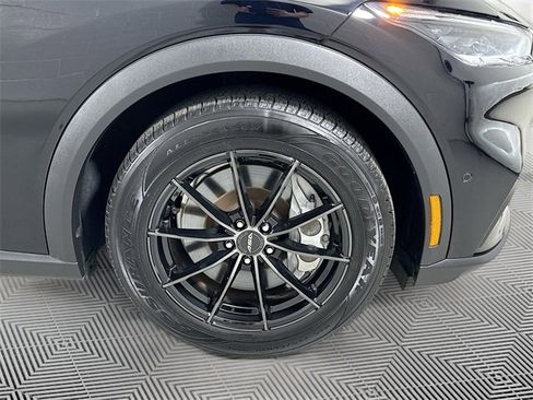 Certified 2021 Ford Mustang Mach-E Select w/ Comfort/Technology Package image 24