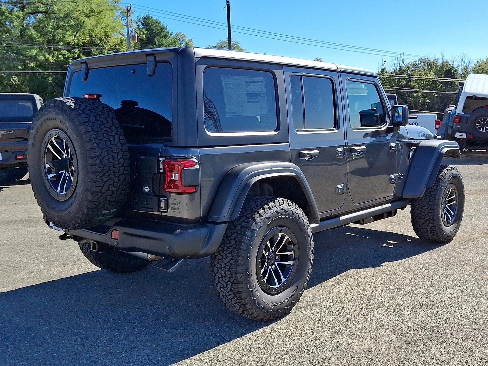New 2027 Jeep Wrangler Unlimited Rubicon 392 AWD/4WD image 4