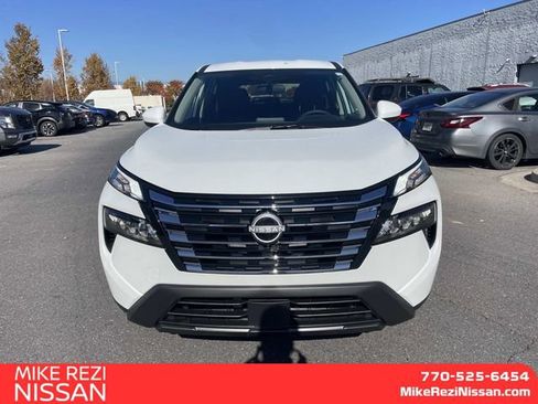 New 2026 Nissan Rogue SV image 6