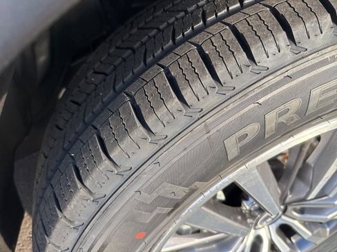 Used 2023 Nissan Armada SL image 10