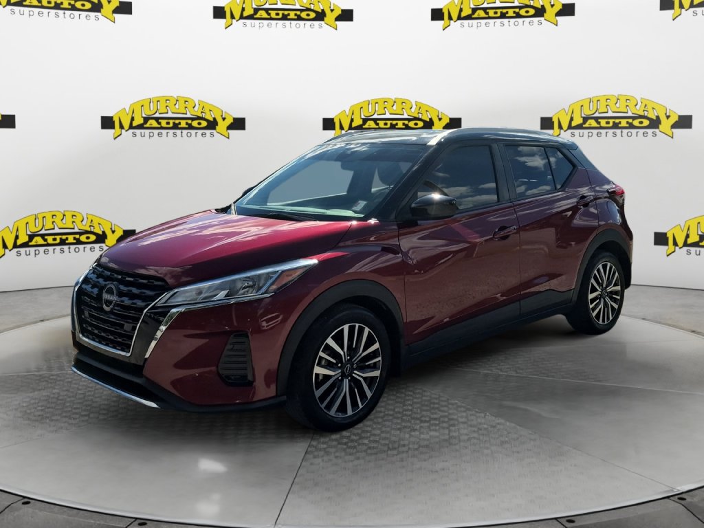 Used 2022 Nissan Kicks SV FWD image 1
