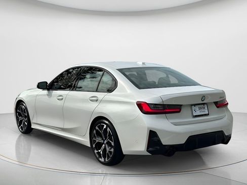 Used 2026 BMW 330i Sedan w/ M Sport Package RWD image 7