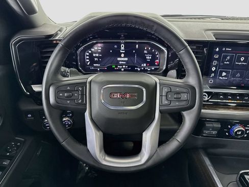 Used 2025 GMC Sierra 1500 Elevation w/ Elevation Premium Package AWD/4WD image 11