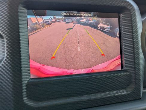 Used 2022 Jeep Wrangler Sport S image 31