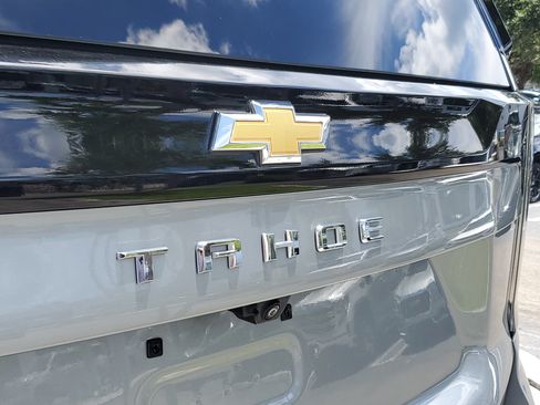 Used 2025 Chevrolet Tahoe Premier AWD/4WD image 8