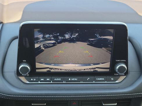 Certified 2023 Nissan Rogue SV FWD image 27