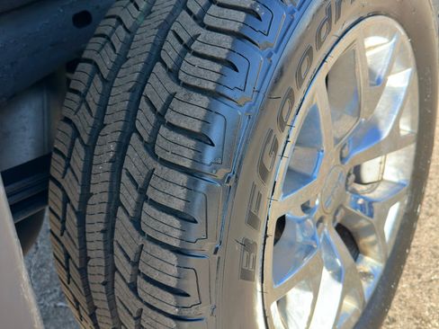 Used 2014 GMC Sierra 1500 SLT w/ SLT Crew Cab Value Package image 15